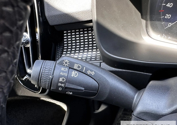 Volvo XC 40 cena 149900 przebieg: 28000, rok produkcji 2021 z Racibórz małe 466